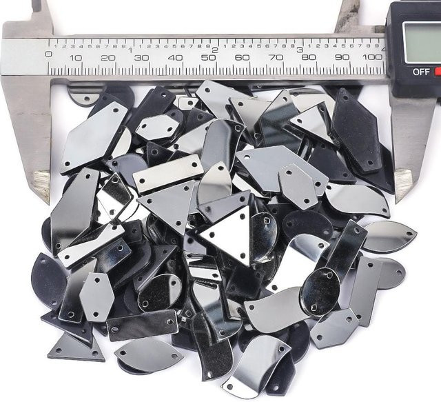Wei Chen Acrylspiegel Handnahtbohrer Set aus Kunststoff in Silber mit 20 gemischten Formen für DIY Bekleidungszubehör - Bild 1