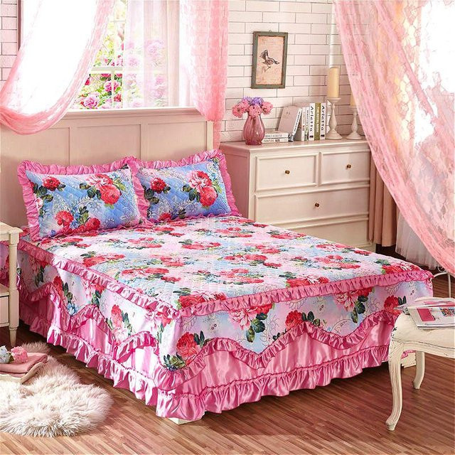 Super Six Gesteppte Tagesdecke aus 100 % Baumwolle mit Spitzendekor in Pink, B/T/H: 180 x 200 x 45 cm - Bild 1