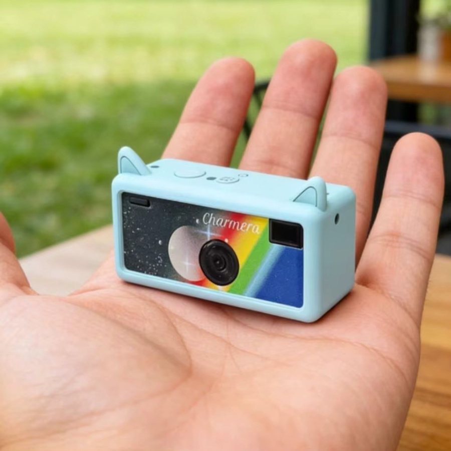 Kodak Blind Box Kamera Schutzhülle mit Schlüsselanhänger in Blau, Silikonhülle mit Katzen-Design für Kratzschutz - Bild 4