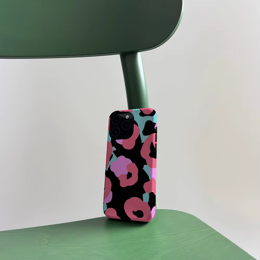 CaseLumi Matte Bumper MagSafe Hülle für iPhone 17 16 15 14 13 Pro Max Stoßfeste PC-Schutzhülle in Rosa und Schwarz mit Leopardenmuster - Bild 5