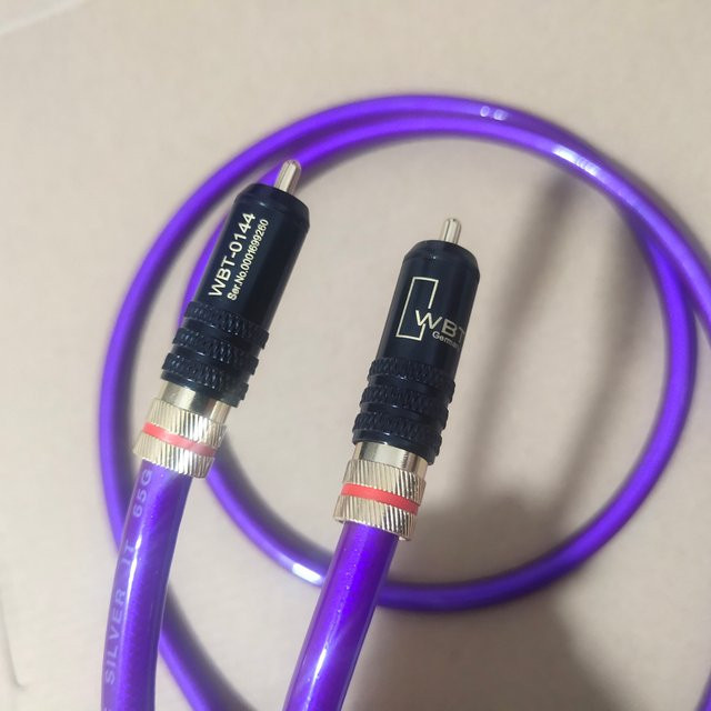 Van Den Hul VDH IT65G Digital Coaxial DAC SPDIF Kabel mit WBT-0144 RCA Steckern in Silber und Lila - Bild 1