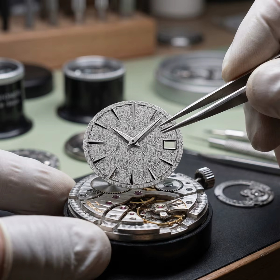 CAOWTAN Zifferblatt, 29 mm, vertikale Streifen, Silber, Unisex - Bild 2
