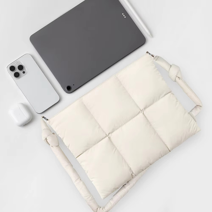 Niedliche gesteppte Laptop-Schultertasche für 14-16 Zoll Notebooks in Blau, passend für MacBook Pro/Air und Lenovo - Bild 2
