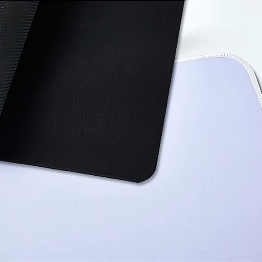 Bellissimo XXL Gaming Mauspad für Gamer in Schwarz und Multicolour - Bild 3