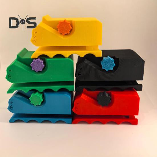 Kartonschneider in Rot für Katzenkratzbretter – 3D-gedruckter handgeführter Karton-Recyclingmesser für DIY-Katzenkratzbäume - Bild 2
