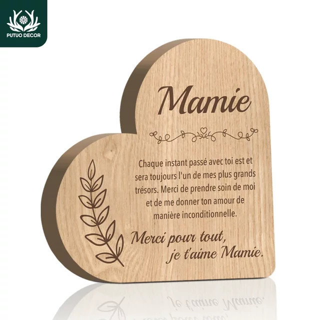Putuo Decor Herzförmiges Holzschild Mamie in Braun als Tischdekoration für dein Zuhause - Bild 1