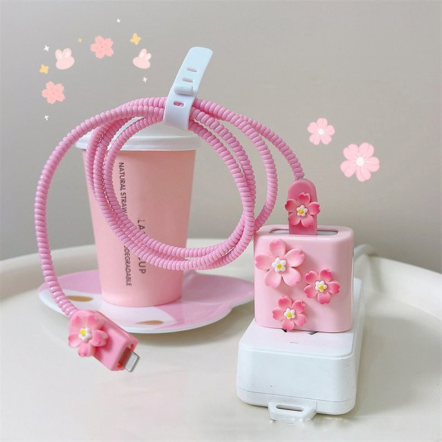 3D Rosa Blume Kabel Schutzhülle für iPhone Ladegeräte 18W und 20W in Pink - Bild 1