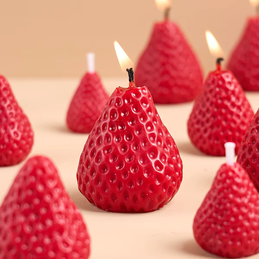 Silikon Kerzenform Erdbeere 3D Obst Form für handgemachte Duftkerzen und Harz-Dekoration in Rot von UDOCOOL - Bild 2
