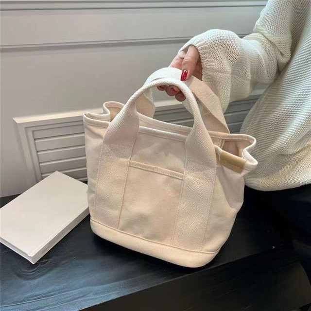 Isolierte Bento-Tasche aus Canvas von Yiran Furniture in Beige - Bild 1