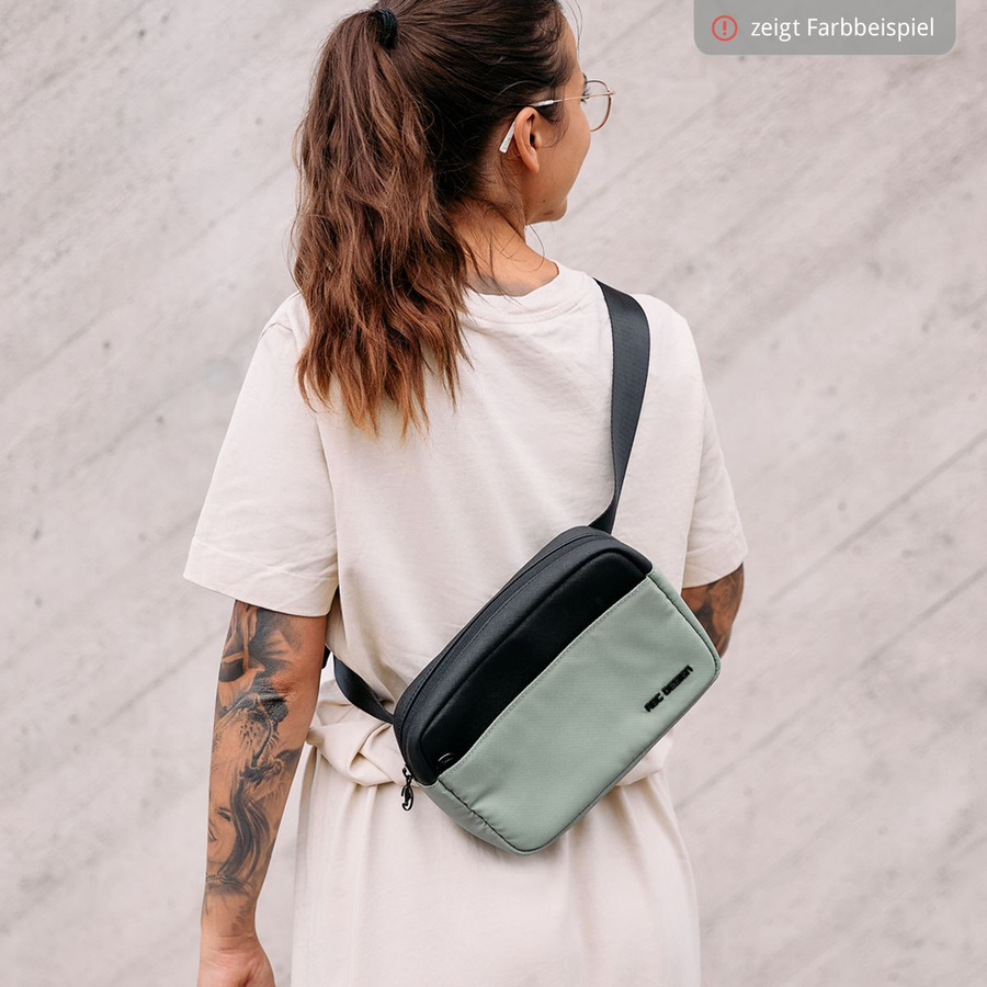 ABC Design Brust- und Hüfttasche Hip Bag Pure in Coal Black - Bild 4