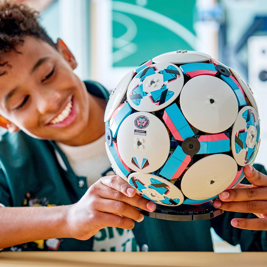 LEGO Editions Fußball Konstruktionsspielzeug ab 10 Jahren - Bild 4