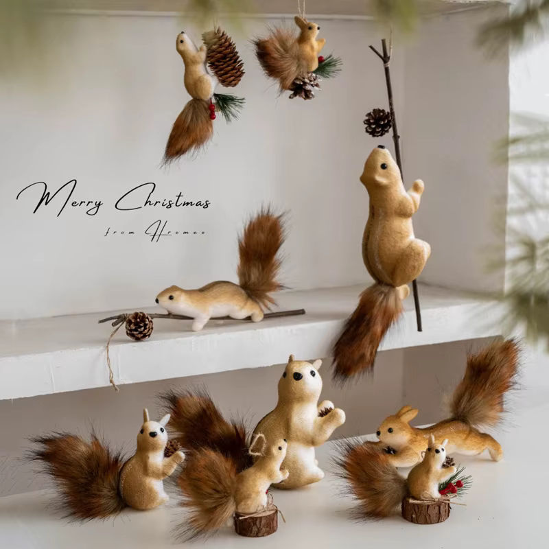 ZQNYCY Weihnachts-Hängeornament realistisches Eichhörnchen aus Stoff in Braun - Bild 5