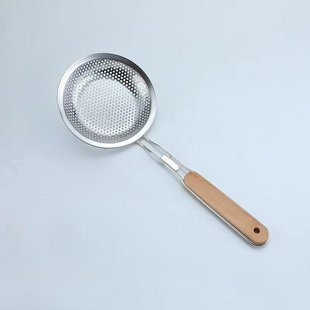 NATAWA Schlitzlöffel mit Filternetz aus Edelstahl und Holzgriff in Silber/Grau - Bild 1