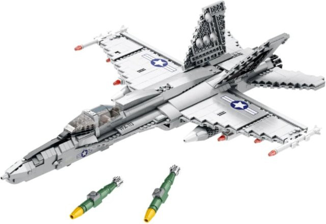 Reobrix Kampfjet Klemmbaustein Flugzeug 1387 Teile ab 14 Jahren - Bild 1