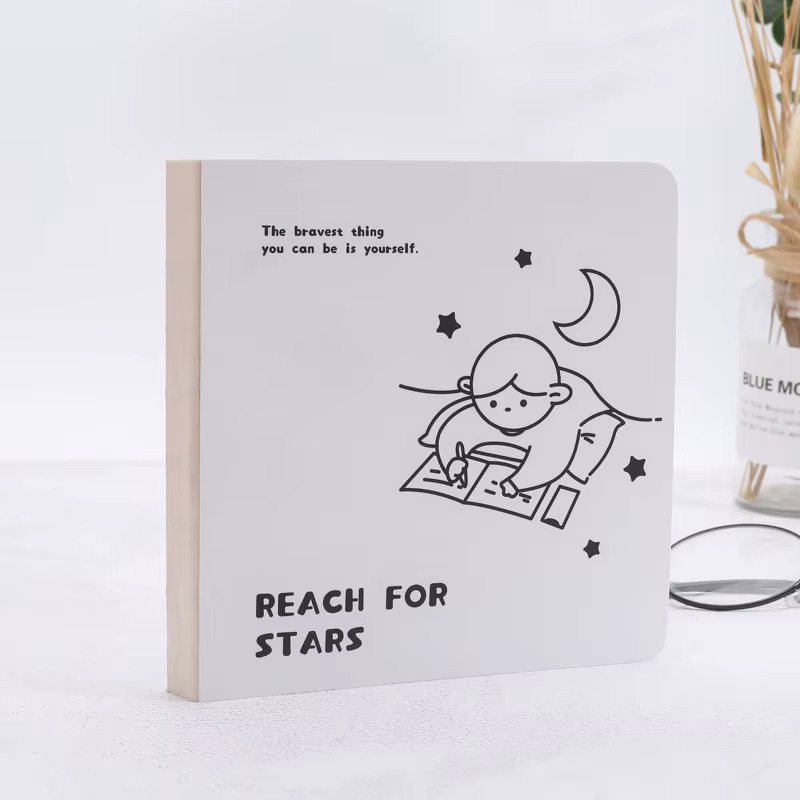 Bview art Notizbuch mit Mädchen-Motiv, weißes Hardcover Tagebuch, B/B: 14,8 x 14,8 cm - Bild 1