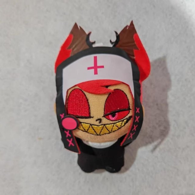 Yiran toy Hazbin Hotel Alastor Plüschtier, Stoffpuppe, 10cm, ab 14 Jahre - Bild 1