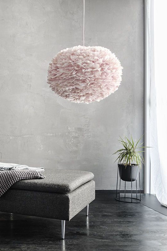 UMAGE Eos Leuchte in Rosa aus Papier und Gänsefedern in wolkenförmigem Design - Bild 2