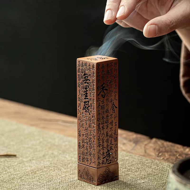 Keramischer Weihrauchhalter für Hohlfaden-Räucherstäbchen in Rot und Braun für Zen-Meditation und Aromatherapie - Bild 2