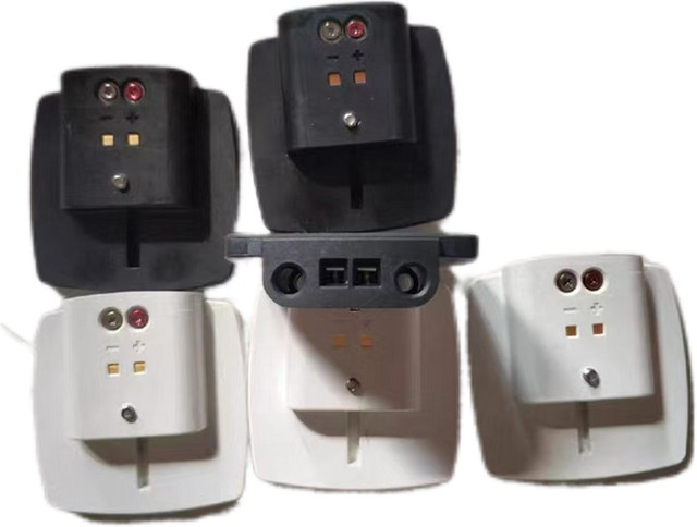 Bose Original Fußverbinder Stecker Lautsprecherbasis für Lifestyle 650/700 in Schwarz - Bild 1