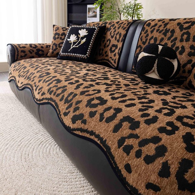 BC-Warm Home Chenille-Sofakissen quadratisch in Dunkelbraun, B/B/B: 70 x 70 x 70 cm - Bild 1