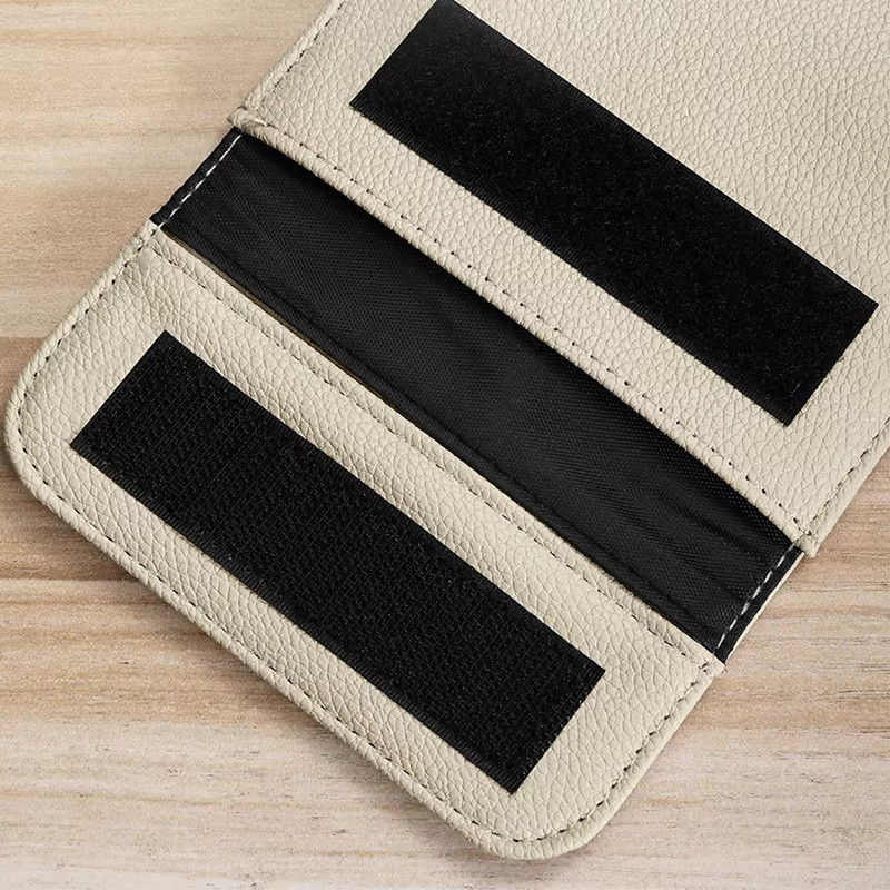 Faraday-Tasche zur Signalblockierung und als Anti-Diebstahl-Abschirmtasche für Mobiltelefone in Schwarz oder Beige - Bild 4