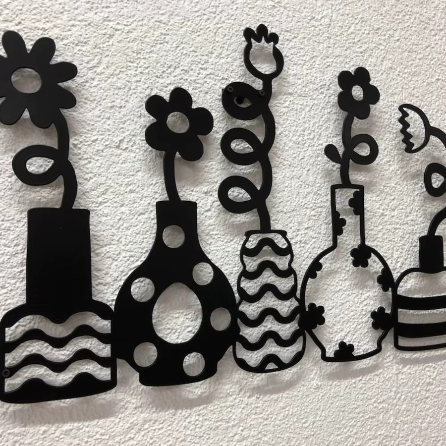 CIFBUY Minimalistische Wandvase aus Metall in Schwarz als moderner Blumenhalter und Kunstobjekt für dein Wohnzimmer oder Büro - Bild 4
