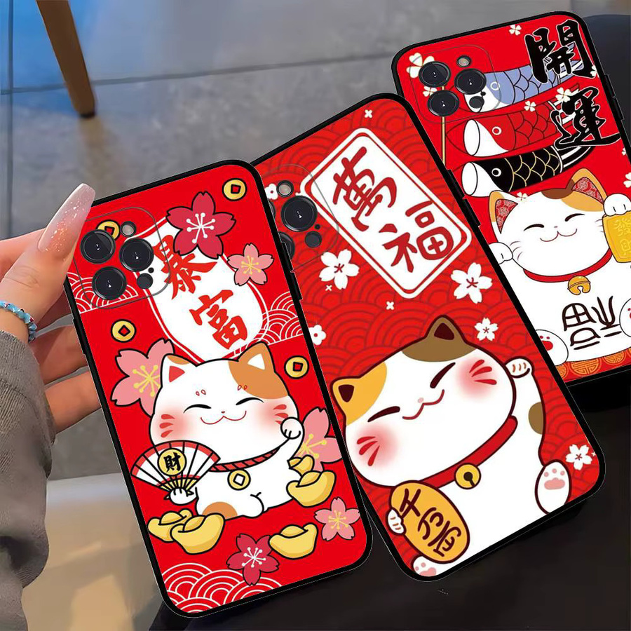 Maneki Neko Glückskatze Handyhülle von Potdemiel für iPhone 16 15 14 13 12 11 Pro Max Plus Mini in Schwarz und Rot - Bild 6