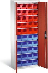 C+P Magazinschrank mit 40 Sichtlagerkästen und abschließbaren Türen, Korpus Lichtgrau, Front Rubinrot, H: 169,0 cm, B: 70,0 cm, T: 30,0 cm - Bild 1