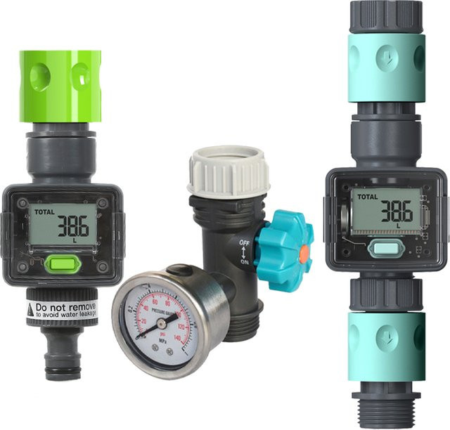 Digitales Durchflussmessgerät für den Gartenschlauch von LEICTORY mit Manometer und Schnellkupplungen zur Messung des Wasserverbrauchs - Bild 1