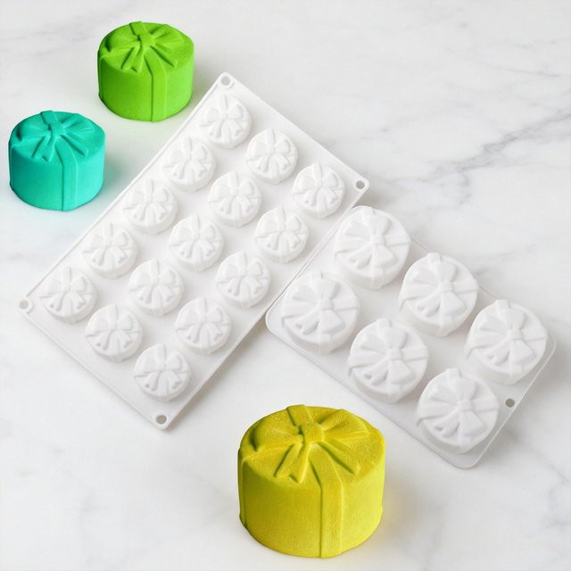 SHENHONG Silikon Schokoladenform für Muffin- und Weihnachtskuchen in Weiß, 6 oder 15-fach zylindrisches Geschenkbox-Design - Bild 1