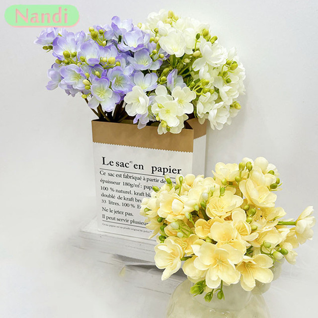 4er Set künstlicher Jasmin-Blumenstrauß von NANDI in Blau für Hochzeit und Tischdekoration - Bild 1