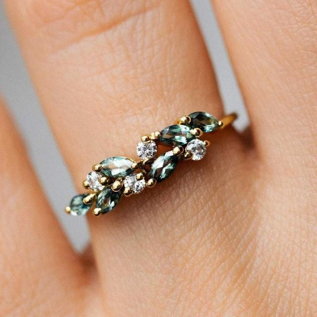 YIRAN Jewelry Ring, goldfarben, hellblauer Marquise-Zirkonia, Damen - Bild 1