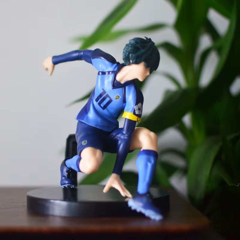 Bandai Rin Itoshi BlueLock Anime-Figur Nr. 10 in Blau, 12 cm Kunststoff-Actionfigur - Bild 3