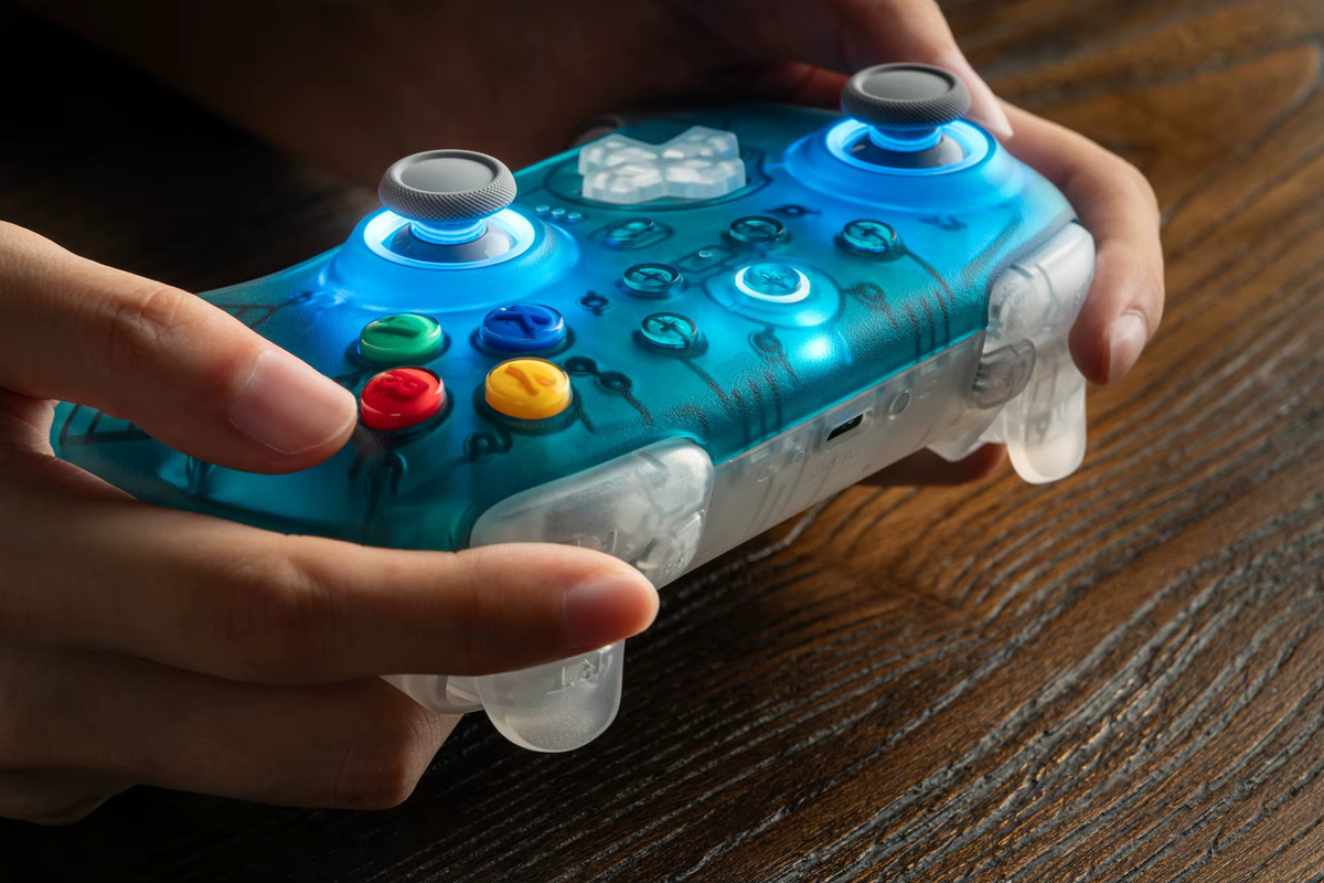 8BitDo Ultimate 2 Kabelloser Spielcontroller mit TMR Joystick und Ladestation für Windows, Android, PC und Steam - Bild 4