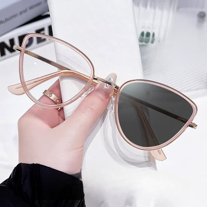 2-in-1 Photochrome Brille Cat Eye, Vollrand, Unisex - Bild 1