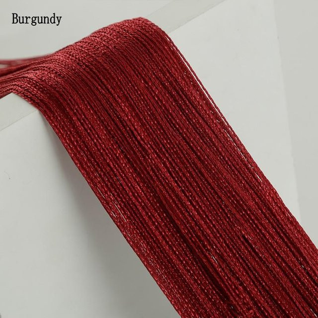 Big S Home Decor Fadenvorhang als Sichtschutz und Raumteiler mit Quasten, Farbe: Bordeauxrot, Breite: 300 cm, Höhe: 200 cm - Bild 1