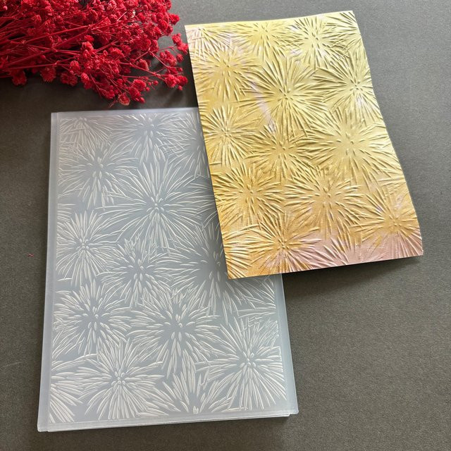 DIY-Kunststoffschablone mit 3D-Blumentextur und natürlichem Musterdesign für Karten und Papierhandwerk - Bild 1