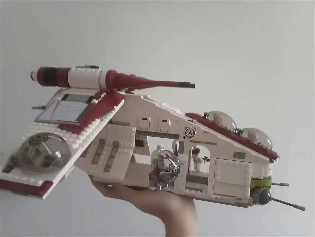 Potdemiel Space Battle White Gunship Raumschiffmodell, Weiß, ab 14 Jahren - Bild 2