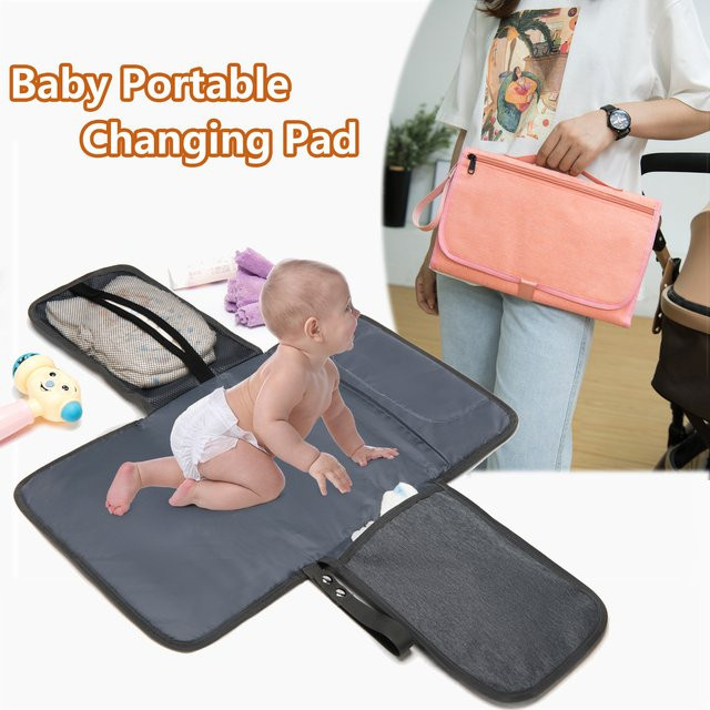 Tragbare und faltbare Wickelunterlage für unterwegs in Grau - Bild 1