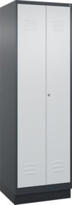 C+P Wäsche- und Kombispinde Classic PLUS mit Sockel, 2 Abteile, RAL 7035 Lichtgrau, H x B x T: 195 x 60 x 50 cm - Bild 1