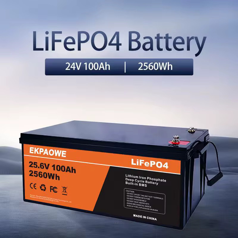 EKPAOWE LiFePO4-Akku 24 V 100 Ah 2560 Wh Deep-Cycle-Lithium-Akku in Schwarz - Bild 2