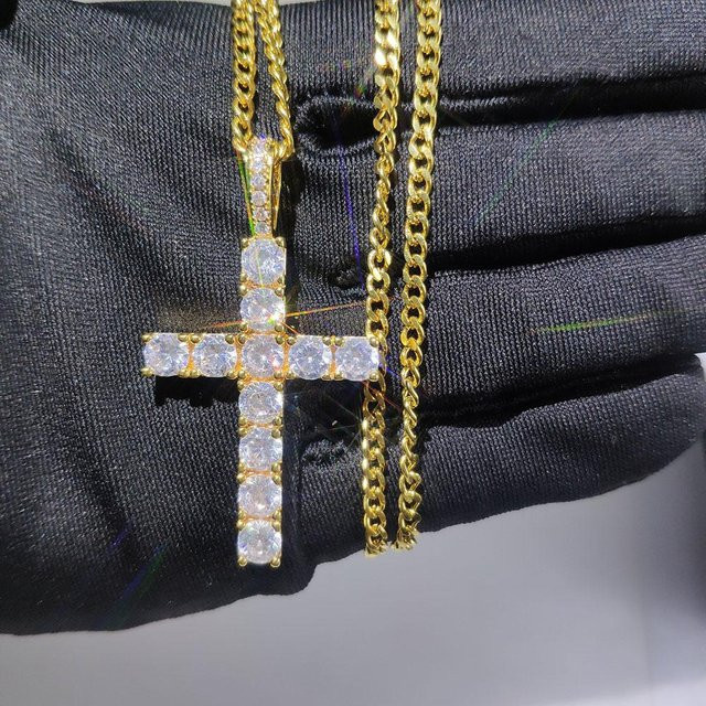 YIRAN Kreuz Anhänger Halskette, Weißgold plattiert, Zirkonia, Diamant, 45cm, Unisex - Bild 1