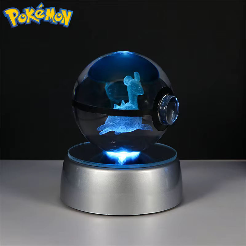 Pokemon 3D Kristallkugel mit LED-Lichtbasis und verschiedenen Figuren wie Butterfree, Cubone oder Lucario, mehrfarbig - Bild 3