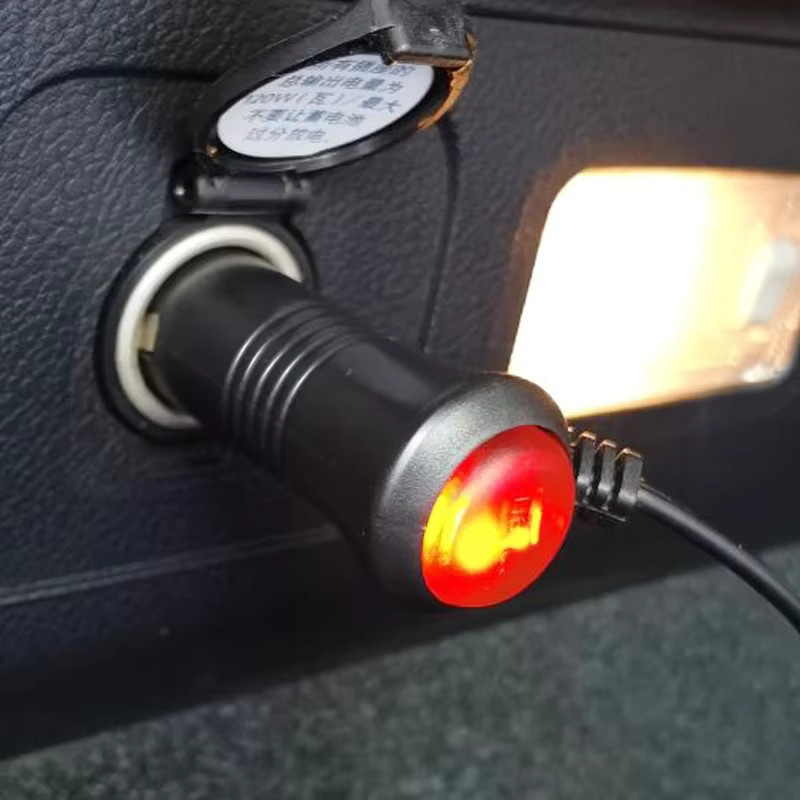 Universeller Auto-Zigarettenanzünder-Steckdosenadapter mit Ein/Aus-Schalter für 12V/24V, Ladegerät und Stromadapter in Schwarz - Bild 3