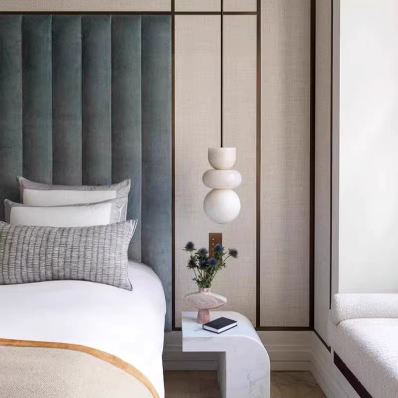 Goodish Pendelleuchte aus weißem spanischem Marmor und Metall im minimalistischen Design für Küche und Innenräume - Bild 3