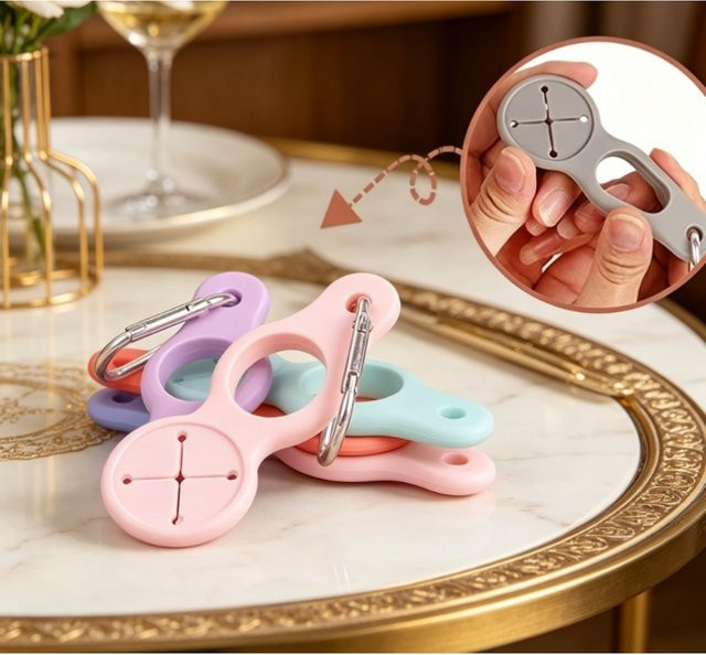 Daiso Silikon-Wasserflaschenhaken für unterwegs, 4 Stück, grau - Bild 1