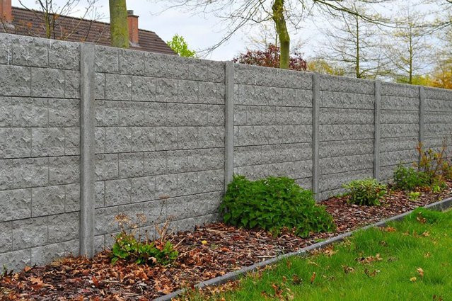 Betonzaun Rockmotiv grau B: 200 cm, H: 193 cm, einseitig gestaltet - Bild 1