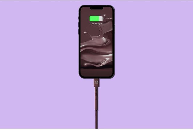 Fresh N Rebel USB-A auf Lightning-Kabel in Deep Mauve, 2,0 m - Bild 1
