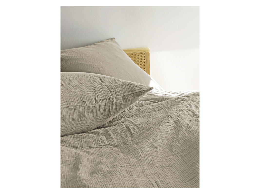 BIERBAUM Bettwäsche Musselin aus Baumwolle in Beige, Set bestehend aus 1x Bettdeckenbezug (Breite: 155 cm, Länge: 220 cm) und 1x Kopfkissenbezug (Breite: 80 cm, Länge: 80 cm) - Bild 3