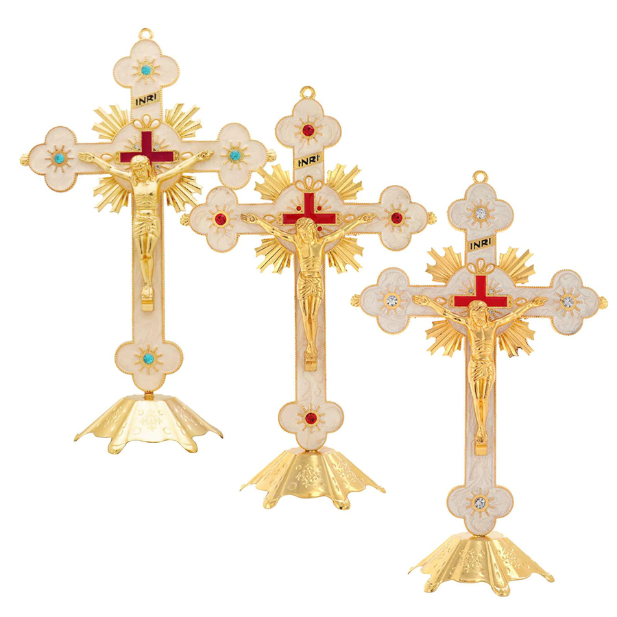 Kesoto Kruzifix Figur aus Metall in Gold für die Tischdekoration oder Kapelle - Bild 2